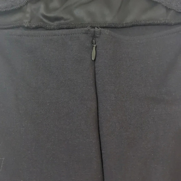 Express Spaghetti Strap Bodycon Mini Dress, Color Black Size 2 - Picture 4 of 13